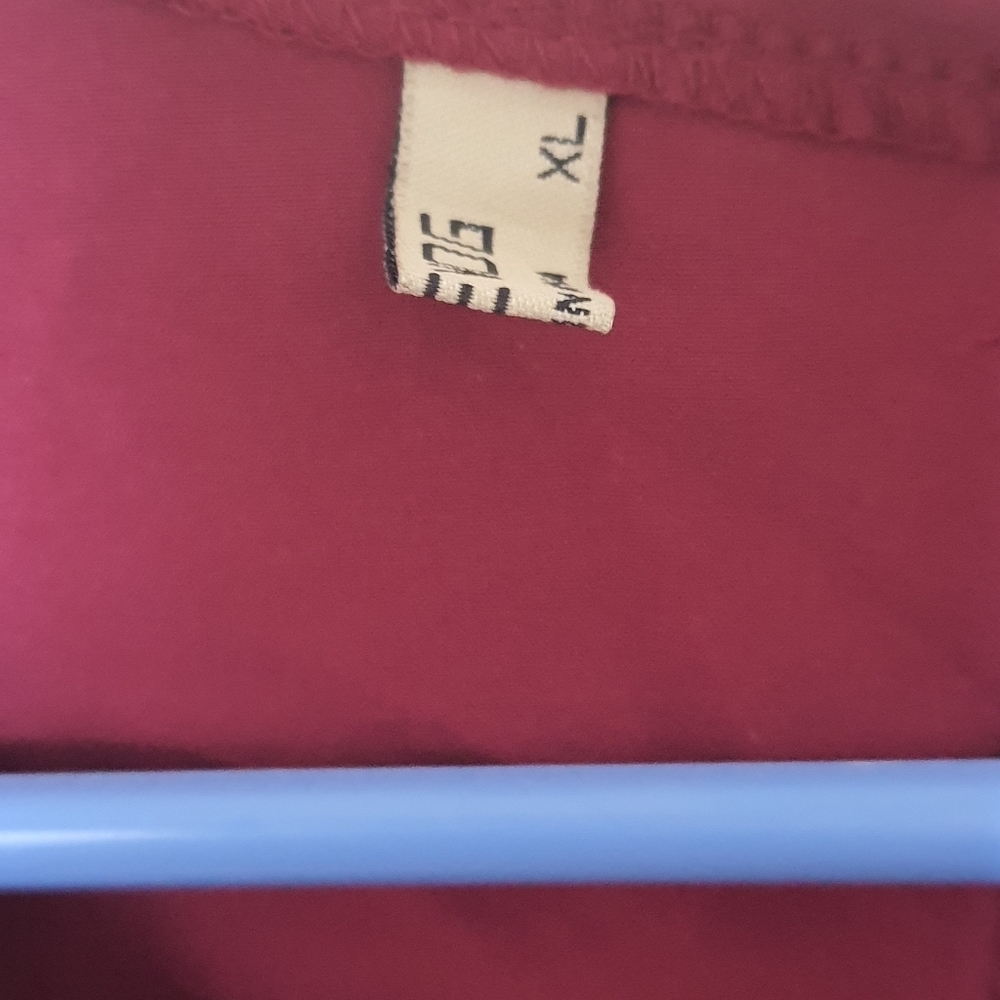 Maroon open back rompers - Picture 3 of 3